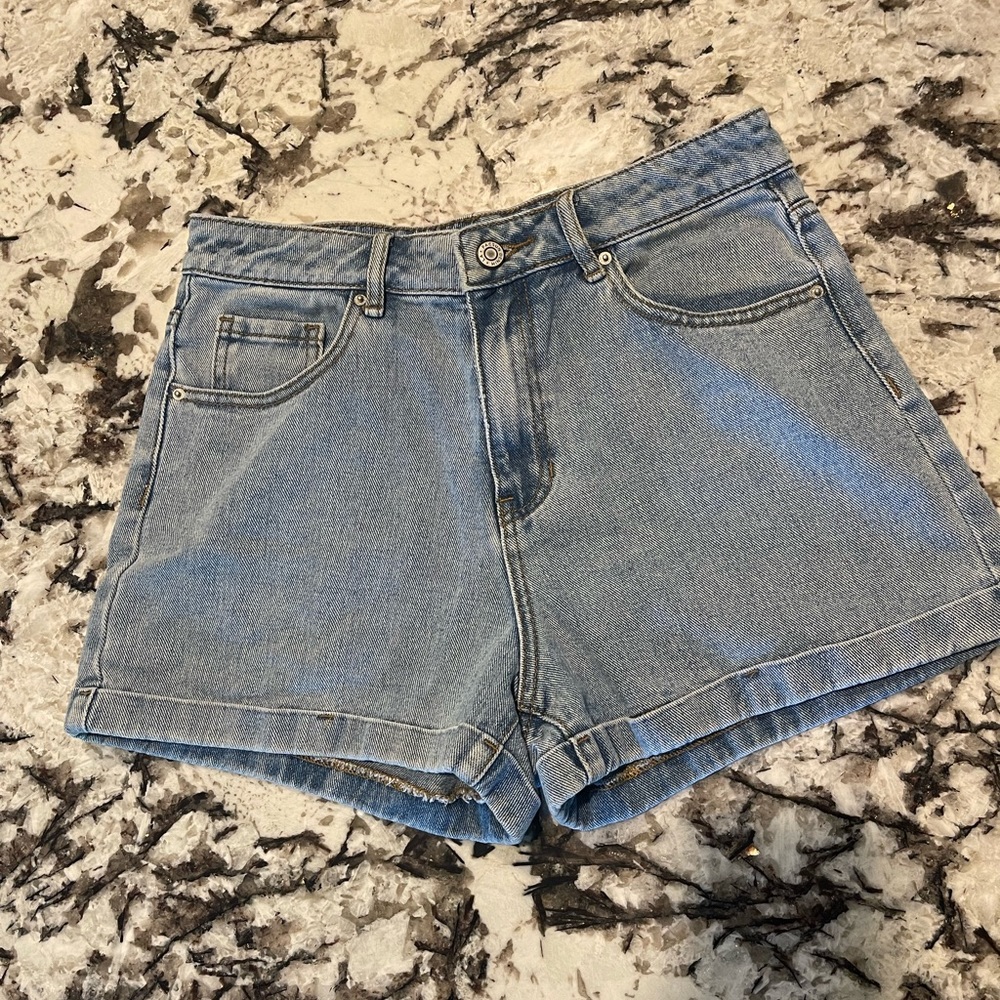 Mom Jean Shorts
